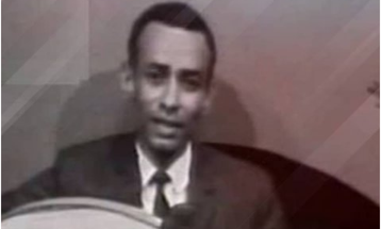 الترب يعزي بوفاة الفنان سالم بامدهف