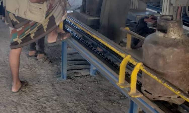 المواصفات تدشن حملة تحقق ومعايرة لمحطات تعبئة الغاز بذمار