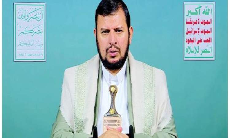 قائد الثورة: اليمن بعطائه الكبير تحدى أمريكا بأساطيلها الحربية